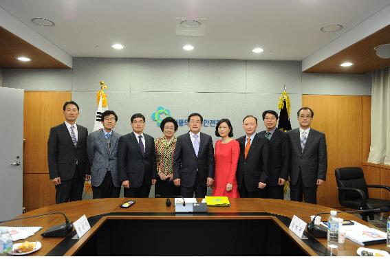 “식품의약품안전처 산하 유관기관장 회의” 참석